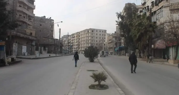 مزاجية لجنة تقييم سلامة الأبنية في حلب الشرقية تهدد عائلات المنطقة بالتشرد!!: أخبار