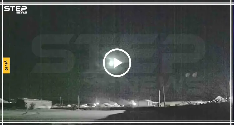 شاهد بالفيديو|| التنبؤات باتت حقيقة.. نيزك ضخم يسقط في سماء روسيا: أخبار