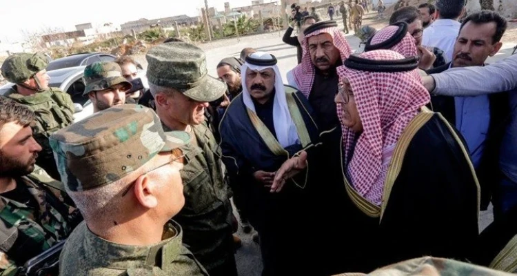 النظام يجتمع مع ممثلي عدد من العشائر الموالية له، والأخيرة تؤكد تمسكها بحكومة الأسد