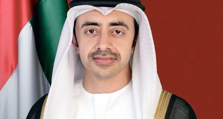 ناقشا 4 مواضيع منها الانتخابات.. وزير الخارجية الإماراتي يلتقي المبعوث الأممي إلى ليبيا بأبوظبي