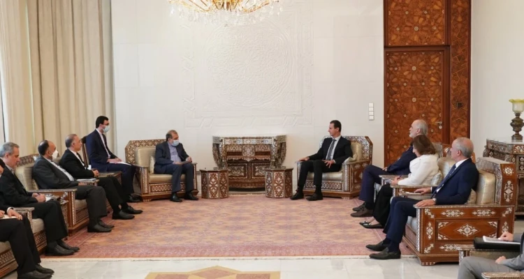 بشار الأسد يستقبل مسؤولاً إيرانياً رفيع المستوى في دمشق.. إليك تفاصيل الاجتماع