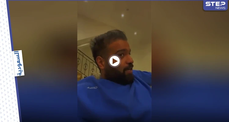بالفيديو|| فتاة سعودية تتعرض للعنف على يد شقيقها ووالدتها تساعده بحجة عدم التزامها باللباس الشرعي