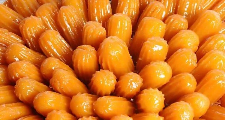 طريقة عمل بلح الشام في البيت بخطوات بسيطة