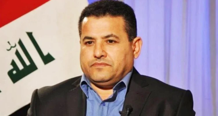 مسؤول من دولة عربية لم توقع مع إسرائيل يصل رام الله بشكلٍ مفاجئ ويزور الرئيس الفلسطيني محمود عباس