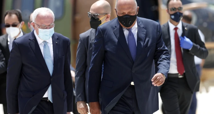 بعد لقائه عباس.. وزير الخارجية المصري من رام الله يكشف سبب زيارته ويؤكد على 3 أمور