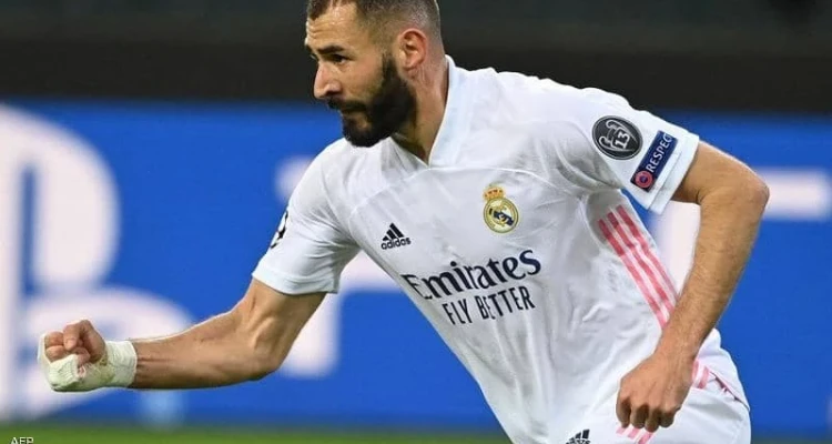 ريال مدريد يعلن إصابة نجمه الفرنسي كريم بنزيما بفيروس كورونا