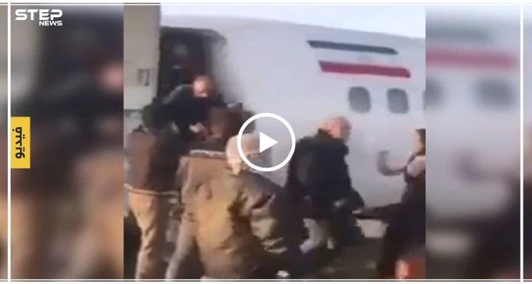 بالفيديو|| طائرة مدنية إيرانية تهبط بأحد شوارع البلاد.. والتفاصيل