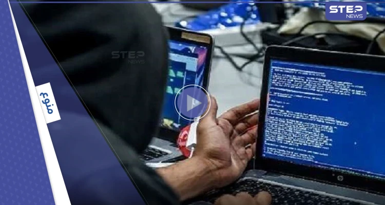 على الهواء مباشرة.. خبير معلوماتي يخترق هاتف مذيعة ويحذر من أمر هام (فيديو)