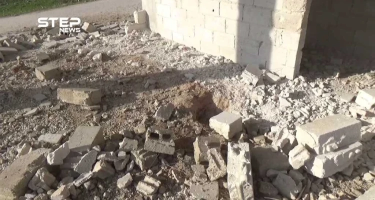 إصابات بقصف مسجد شمالي حماة، والنظام يُروّج الأكاذيب