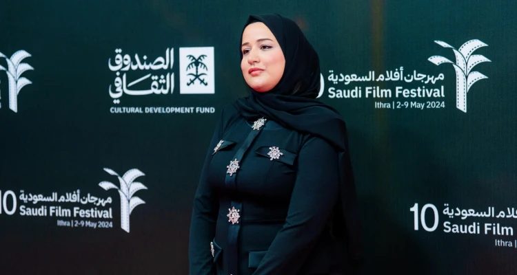 "درب زبيدة" يقود مخرجة سورية شابة إلى السجادة الحمراء.. من هي دنيا العطوة؟