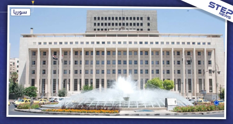 المركزي السوري بخطوة مفاجئة يرفع سعر الدولار التفضيلي من 434 إلى 700 لجهات محددة