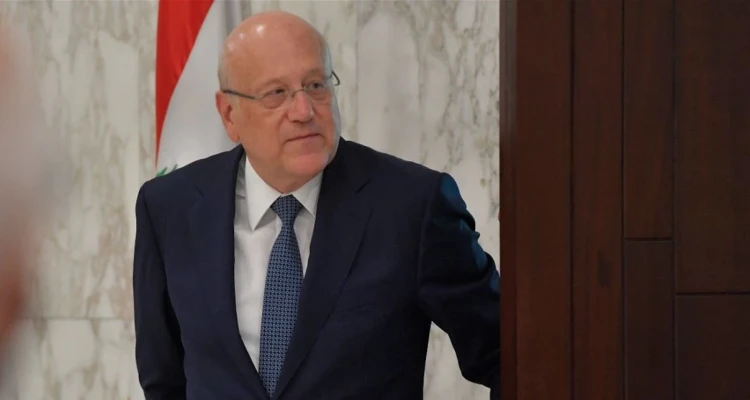 "أنا حزين".. ميقاتي يُعلق على إدخال حزب الله للنفط الإيراني إلى لبنان