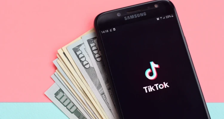 كيفية الربح من التيك توك ( TikTok) وأبرز وسائل تحقيق الأرباح منه
