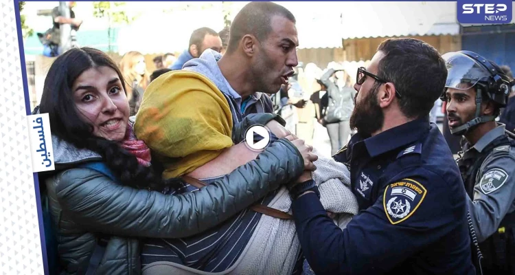 القوات الإسرائيلية تُهاجم وقفات احتجاجية في القدس وتُنفذ اعتقالات (فيديو)