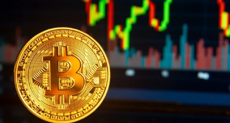 عملة بتكوين المشفرة تسجل مستوى مرتفعاً جديداً في أربعة أسابيع عند نحو 50.8 ألف