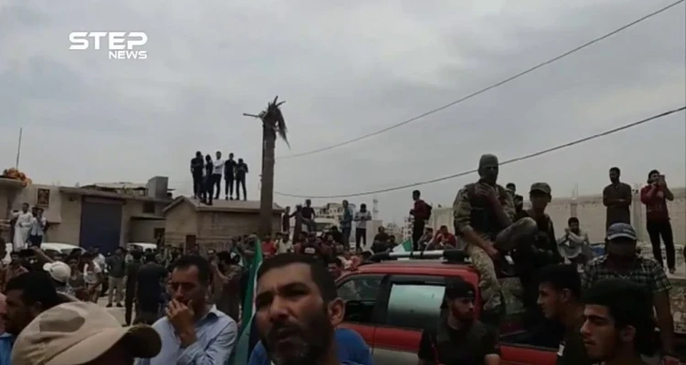 صلاة جنازة الشهيد عبد الباسط الساروت في مدينة الدانا بريف إدلب