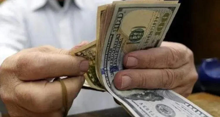دولار لبنان يغلق على رقم تاريخي لم يحدث من قبل: أخبار