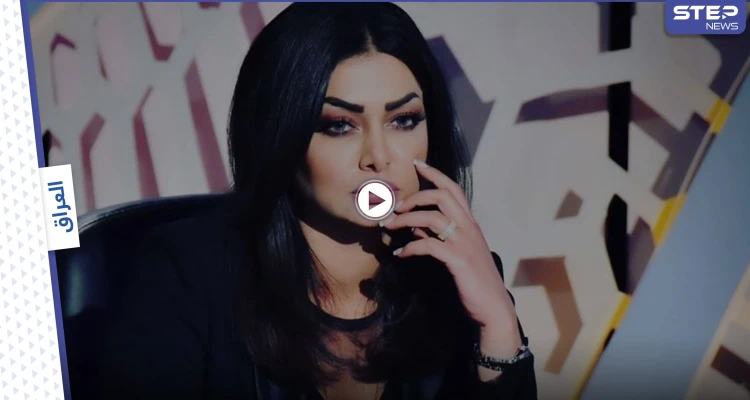 بالفيديو|| مذيعة عراقية تتعرض لموقف محرج على الهواء بعد أن قدم لها شيخ دين "حجاباً" كهدية وردة فعلها