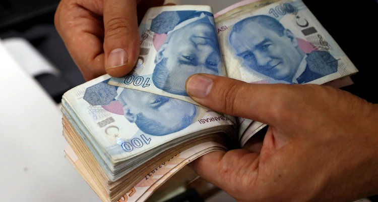 بعد تصريحات لأردوغان.. الليرة التركية تهبط لمستوى غير مسبوق أمام الدولار الأمريكي