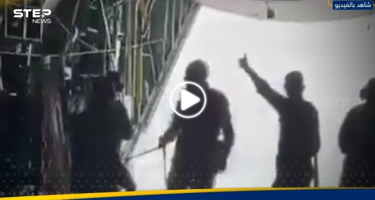 أثناء عملية إنزال مساعدات لـ غزة.. شاهد ما التقطه عنصر من القوات الأردنية