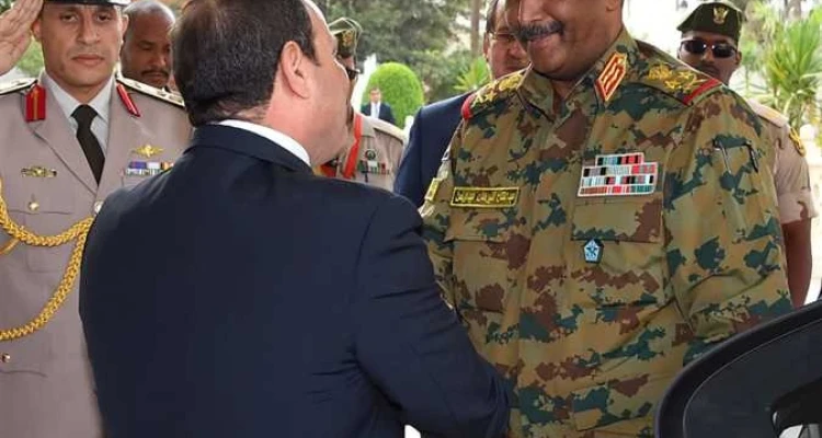 اتفاقيات عسكرية وسياسية كبيرة بين مصر والسودان والسيسي إلى الخرطوم خلال أيام