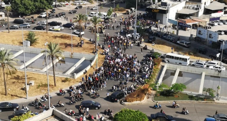 بالفيديو || قتيل وعدد من الجرحى باشتباك في الطيونة خلال تحركات لحزب الله