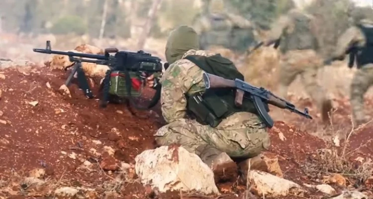 تفجير يستهدف مقراً للمعارضة غرب حلب، وانغماسية وقنص لتحرير الشام على مواقع النظام