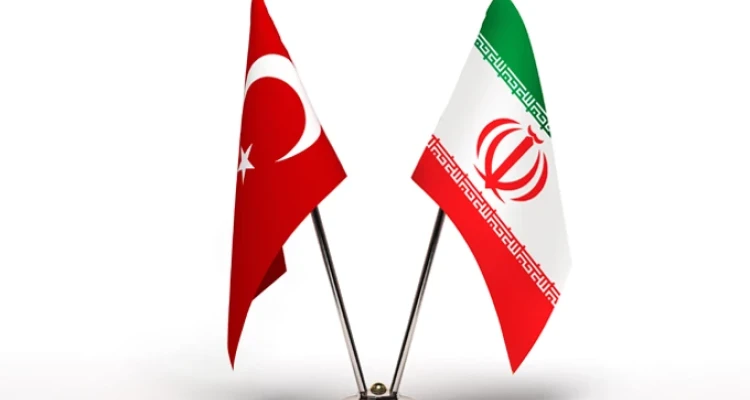خلال اتصالٍ هاتفي.. أردوغان ورئيسي يتحدثان عن مرحلة جديدة في علاقات البلدين ويؤكدان على 3 أمور