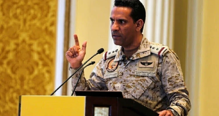 التحالف ينفذ ضربات جوية في صنعاء.. ويطالب المدنيين بعدم التجمع حول مكان هام