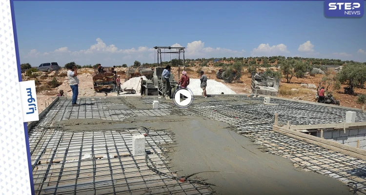 انتشار البطالة في محافظة إدلب يجبر العمال على العمل بأجور متدنية خوفاً من الجوع