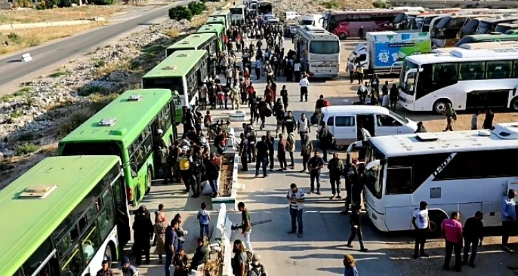 روسيا تعطي الضوء الأخضر لتهجير جميع سكان درعا البلد بأكبر عملية تهجير قسري منذ سنوات