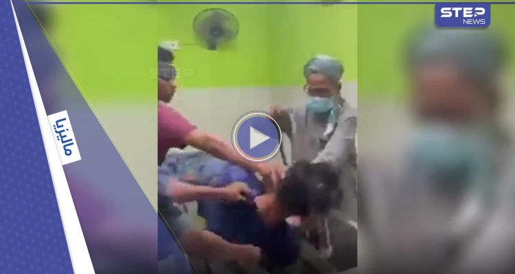 بالفيديو|| بعد أن سرق أموال الزكاة.. شاب يُعاقب بغسيله كالأموات داخل المسجد