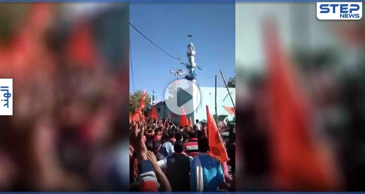 بالفيديو|| مجموعات من الهندوس يهاجمون مسجد أهل السنة بالهند ويحاولون تحطيم المئذنة