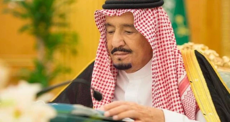 الملك سلمان يعطي أمراً يخص صلاة التراويح في الحرمين الشريفين