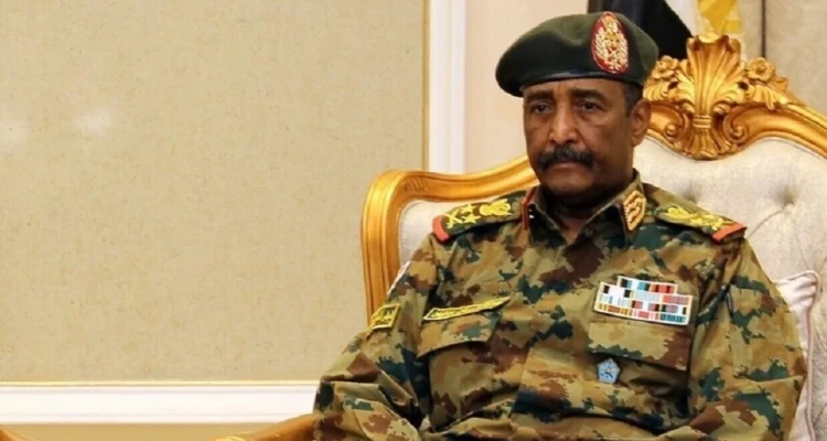 عبد الفتاح البرهان يكشف ما جنى السودان من رفع اسمه من قوائم الإرهاب ومصير الرئيس السابق عمر البشير