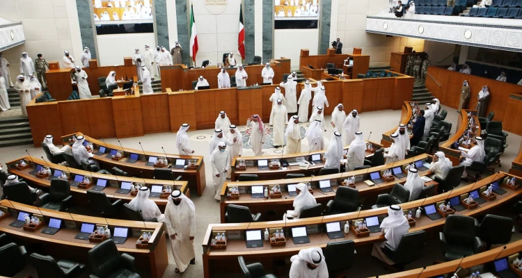 وكالة تكشف عن صدور مرسوم بحل مجلس الأمة الكويتي