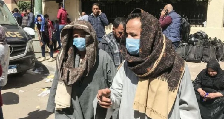 في تطورٍ مخيف.. مصر تعلن عن ظهور أعراض جديدة على مصابي كورونا في البلاد وتناشد المواطنين