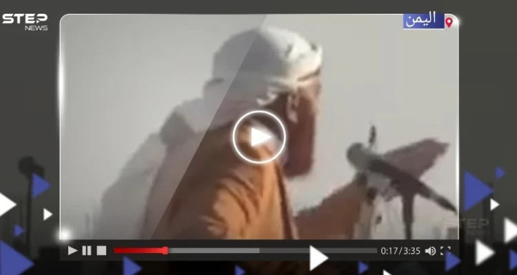 بالفيديو|| عقب انتهائه من خطبة العيد.. مجهولون يغتالون إماماً في شبوة باليمن