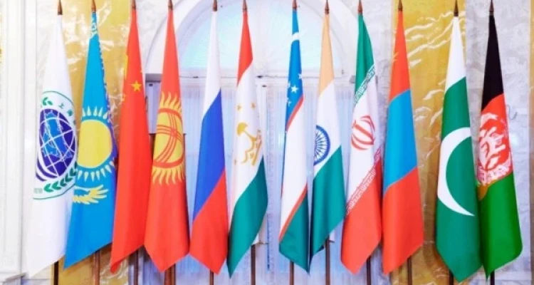 النظام العالمي الحالي لزوال.. إيران توجّه رسائل نارية في قمة شنغهاي وتتحدث عن نظام جديد