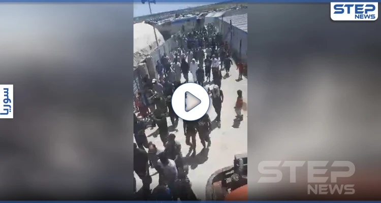 مظاهرات واشتباكات بالـ RBG تسفر عن قتلى وجرحى في مخيمات النزوح بشمال إدلب (فيديو)