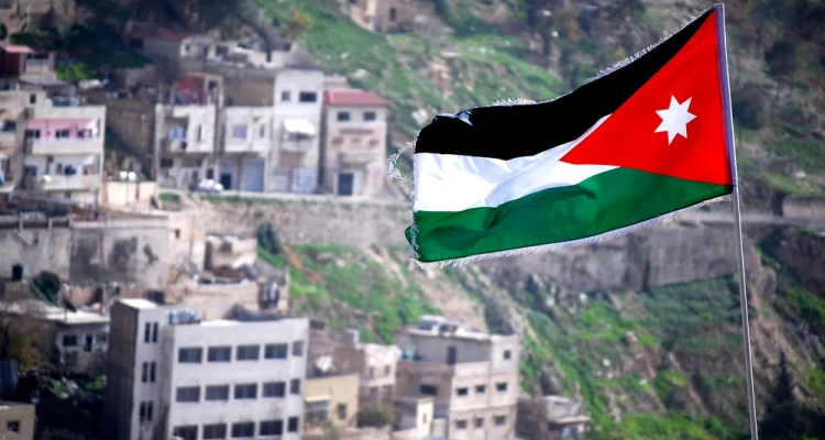 اختفى في منطقة تقسيم.. مناشدات للأردنيين في تركيا بالبحث عن "الخصاونة"