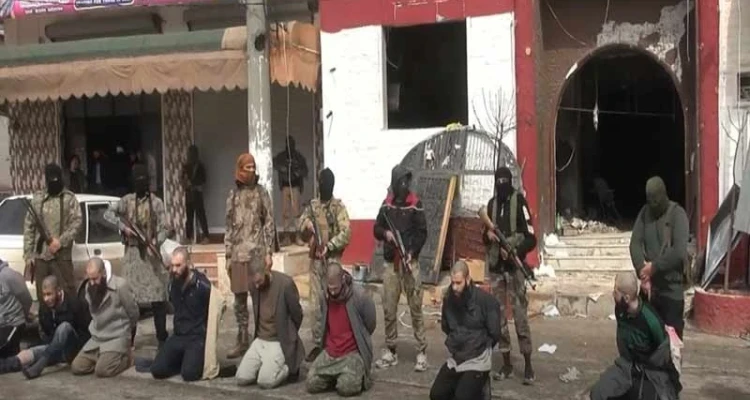 انتقامًا لمقتل قياداتها المهاجرين بتفجير أمس، تحرير الشام تُنفّذ حكم الإعدام بعناصر من التنظيم