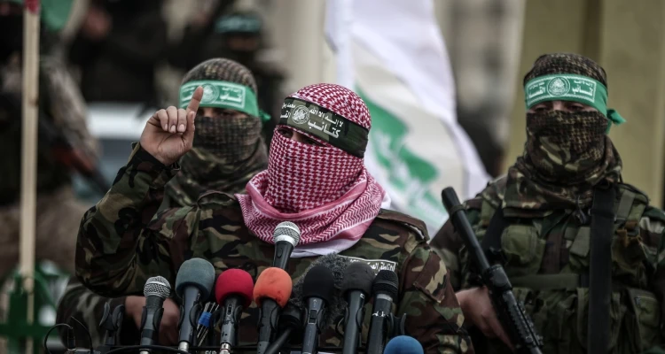 كتائب "القسام" توجه رسالة للأسرى الفلسطينيين و"حماس" تُشير لموعدٍ قريب