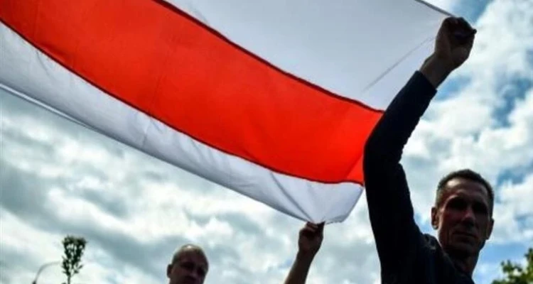 أحداث 23 مايو تدفع بريطانيا والاتحاد الأوروبي وأمريكا وكندا لاتخاذ خطوة قاسية ضد بيلاروسيا
