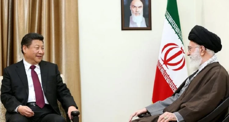 إيران تكشف عن صفعة وجهتها إليها الصين منذ عام
