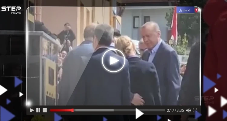 بالفيديو|| مرشحا الرئاسة التركية أردوغان وكليجدار أوغلو يدليان بصوتيهما في الانتخابات