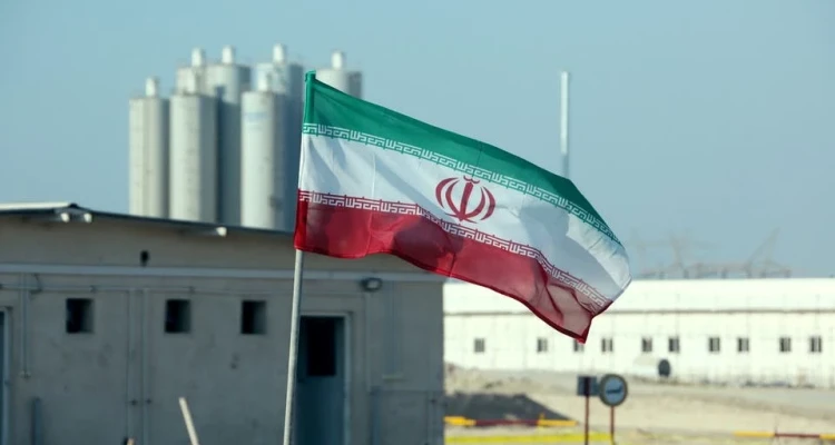 إيران ترفض طلباً للوكالة الدولية بشدة.. وكبير المفاوضين الإيرانيين يتحدث عن لعبة تمارسها "أطراف" بفيينا