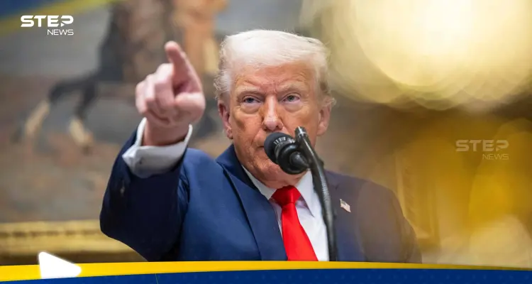 ترامب يرد بفعل "فاضح" على رجل صاح بوجهه خلال زيارته لمصنع سيارات