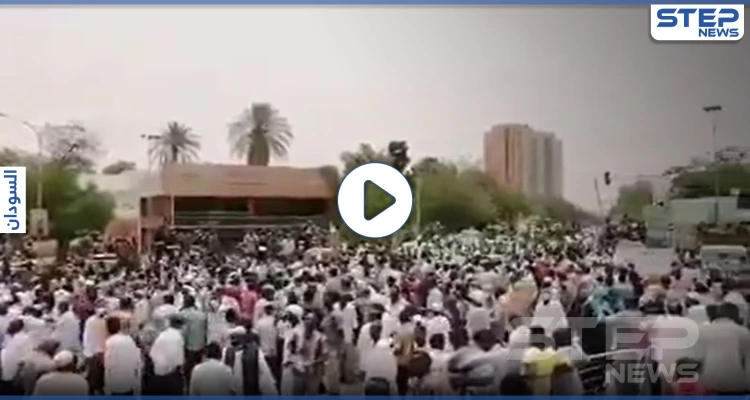 بالفيديو || الاحتجاجات تعود إلى السودان وتطالب بإسقاط "حمدوك"