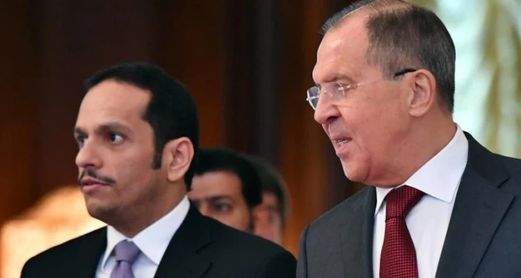 وزير الخارجية القطري يؤكد على سُبل الحل الوحيدة في سوريا بعد لقائه بلافروف